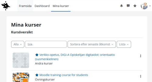 Sidan ‘Mina kurser’ visar två kurser: en finsk digital färdighetsorientering och en Moodle-träningskurs för studenter.