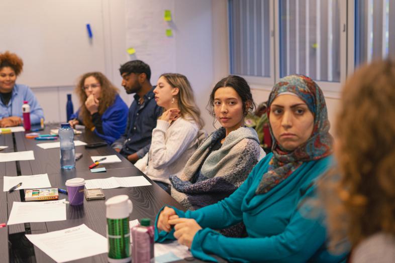 students working together in a workshop