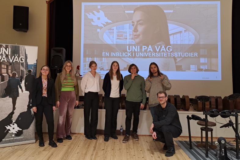 Uni på väg-föreläsare på besök i Lovisa gymnasium 